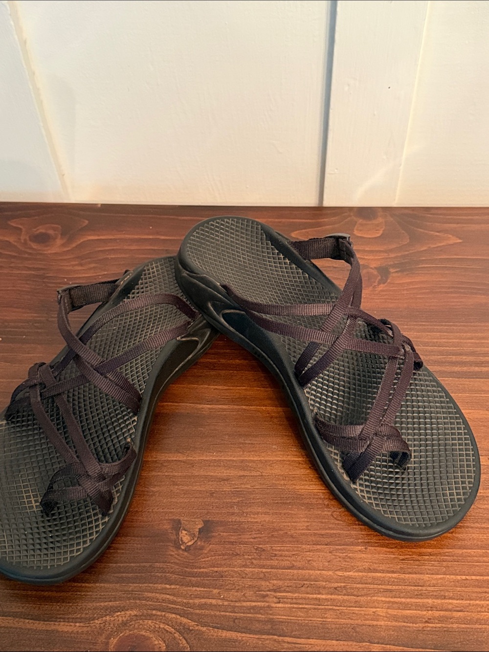 Chaco Z/Cloud Classic Sport Hiking Sandals Black Women’s 9 Adjustable Straps